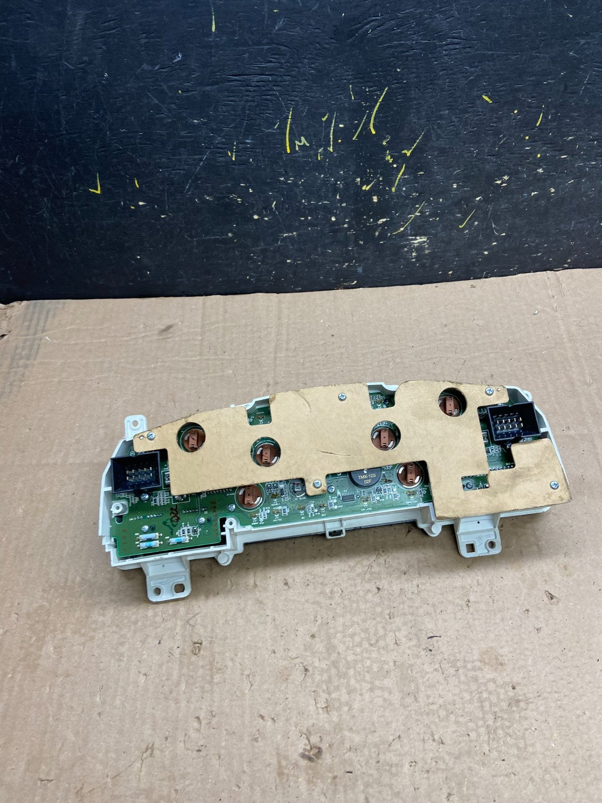 2001-2003 Dodge Van 1500 2500 3500 Speedometer Gauge Cluster OEM z0238 DG5