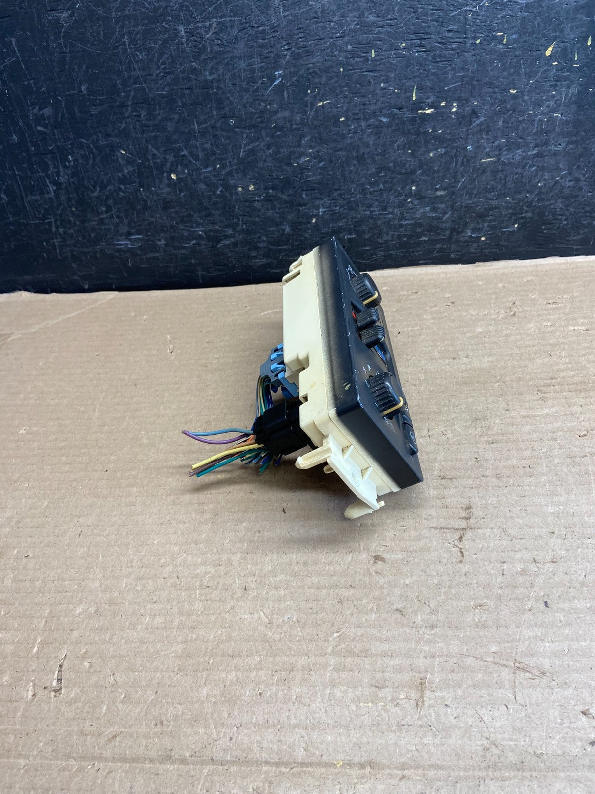 2003 to 2006 Chevrolet Silverado HVAC Heater Climate Control Module AH3532 DG1