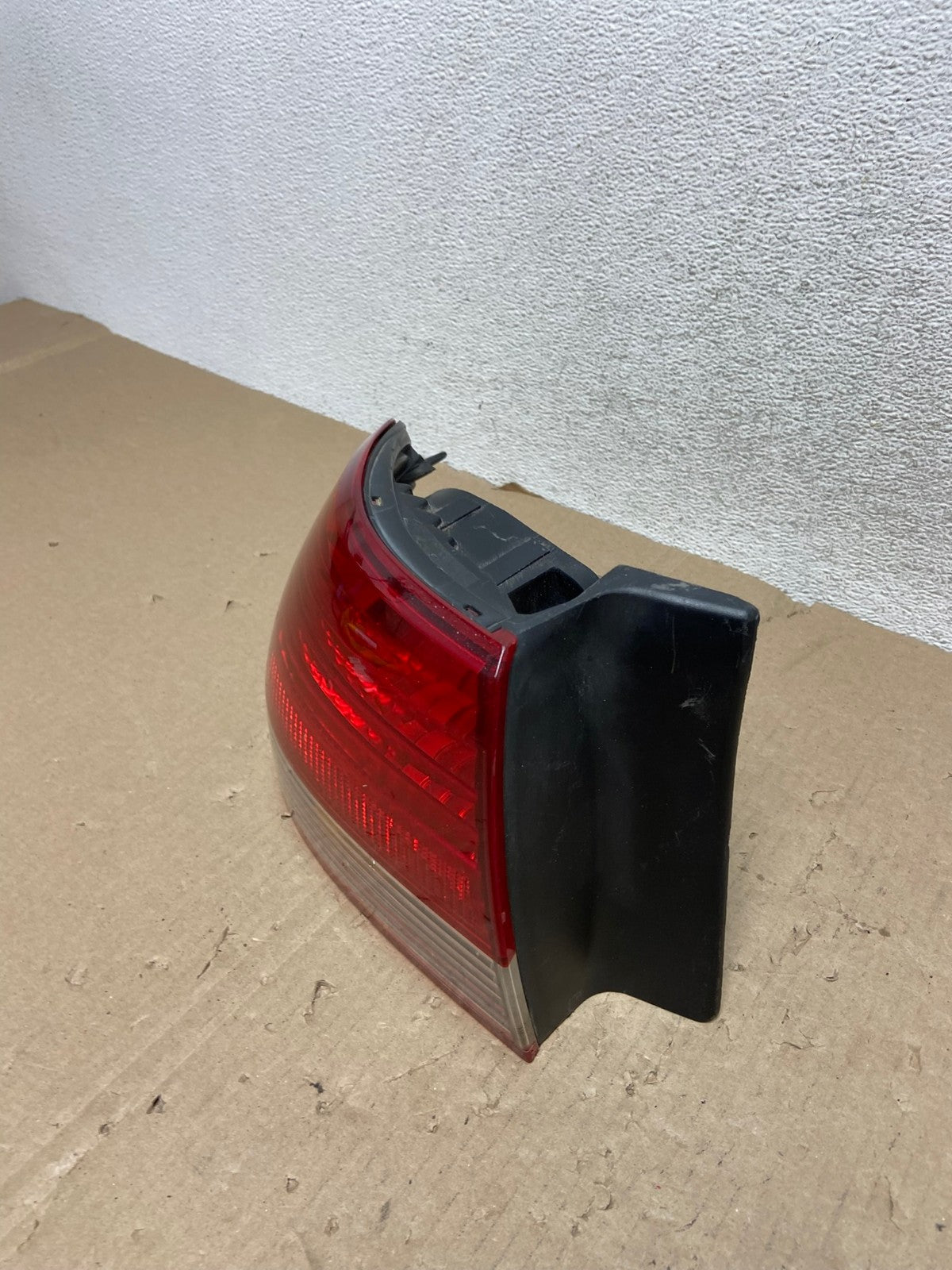 2001 to 2002 Honda Accord Sedan 4door Left Driver LH Tail Light AG6957 LK1