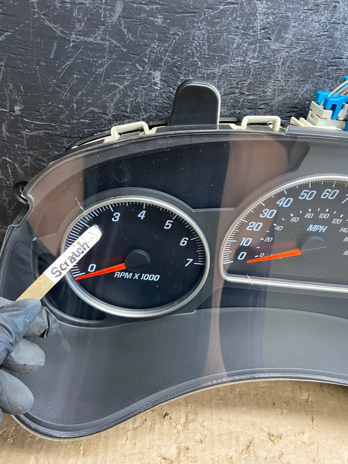2002 to 2005 Chevrolet Trailblazer Speedometer Cluster Gauge AF1620 DG1