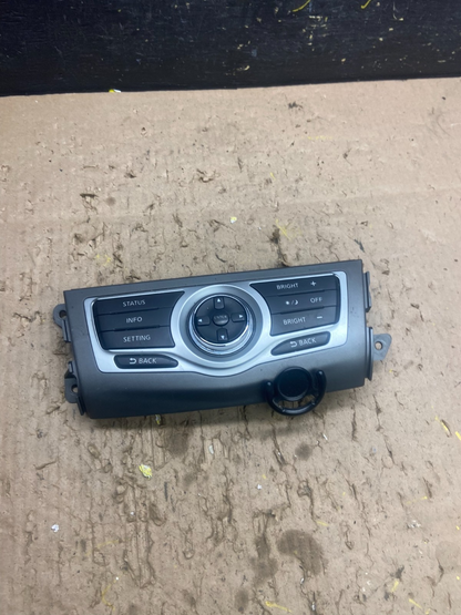 2009-2014 Nissan Murano AM FM Radio CD Control Panel t9005 DG0
