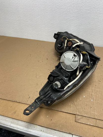 2010 2011 2012 Subaru Legacy Outback Left Driver Halogen Headlight AD2501 DW9