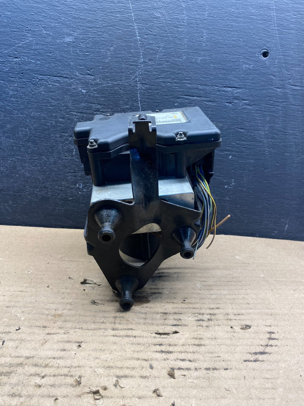 1997-2000 Mercedes C230 SLK230 ABS Anti Lock Brake Pump Module ae2120 DG1