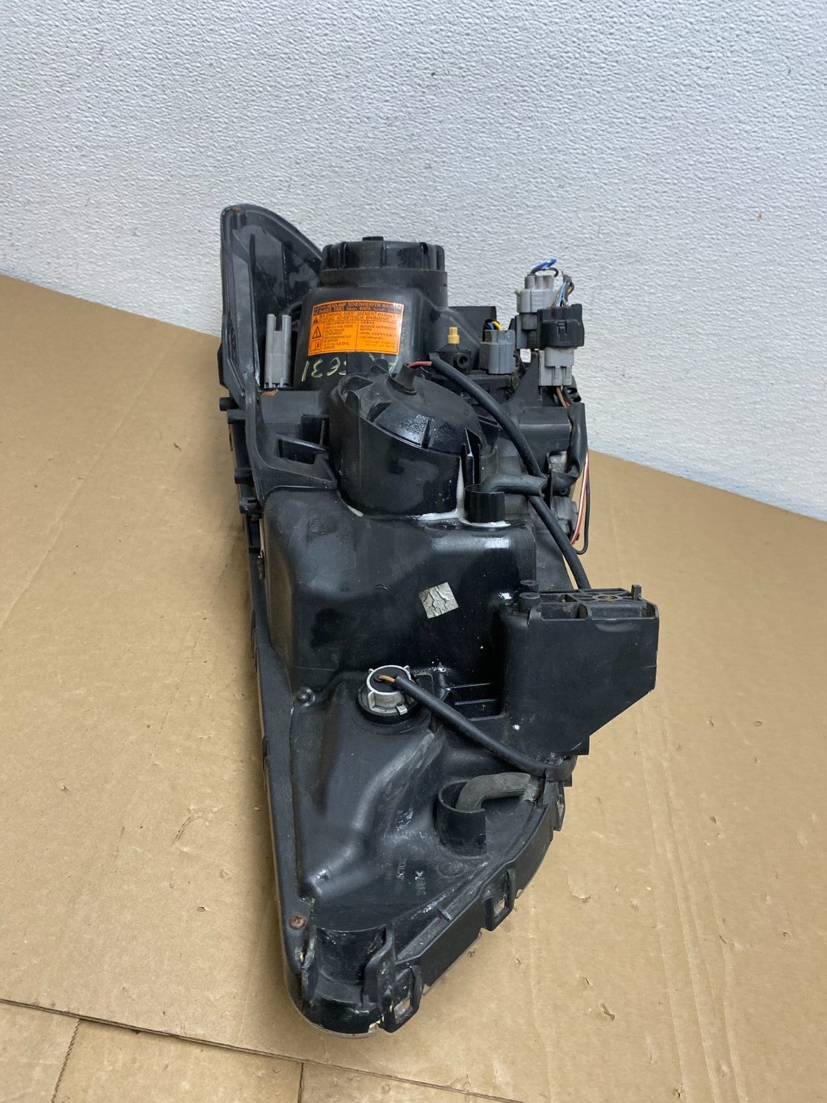 2011 - 2019 Mitsubishi Outlander Sport Right Passenger Xenon Headlight AC5631 DW7