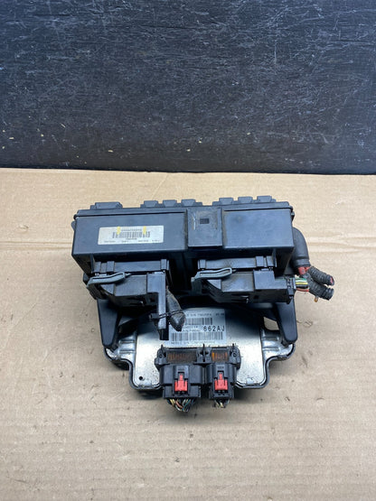 2005 Jeep Grand Cherokee Fuse Box BCM Body Control Module AH9908 DW0