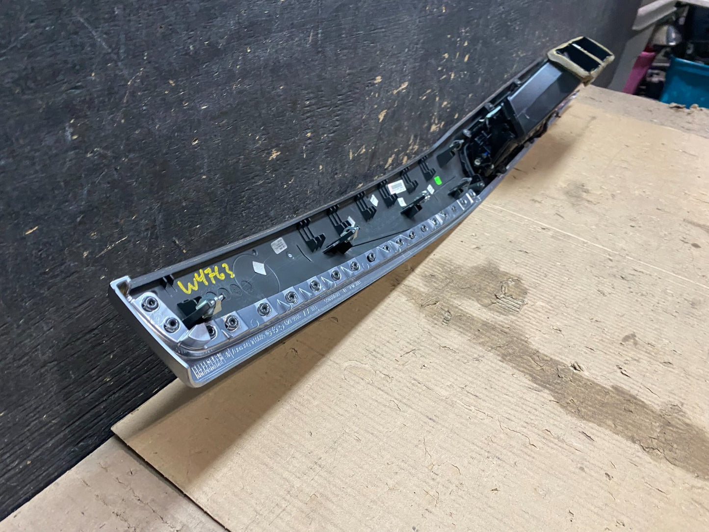 2011-2013 Bmw 5 F10 550i Center Dash AC Vents Start Stop Trim Bezel X3526 DG10