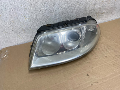 2001-2005 Volkswagen Passat Left Driver LH Halogen Headlight AH9420 DW2