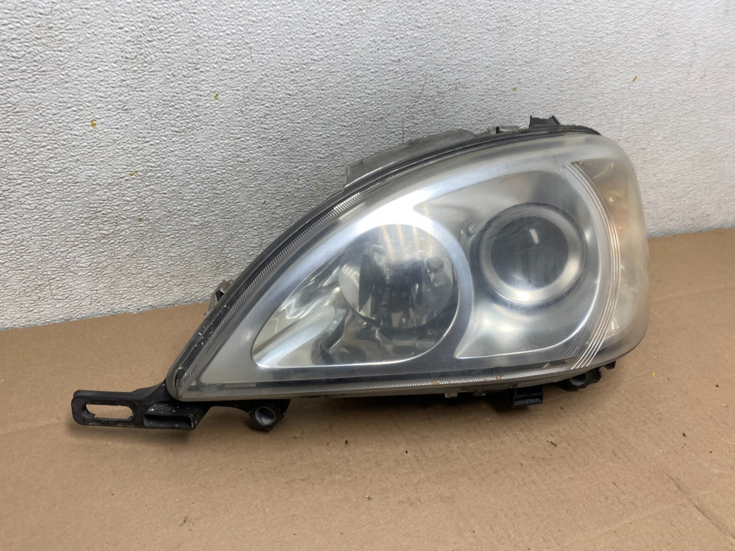 2002-2005 Mercedes ML ML350 ML500 Lefr Driver LH Xenon HID Headlight i41372