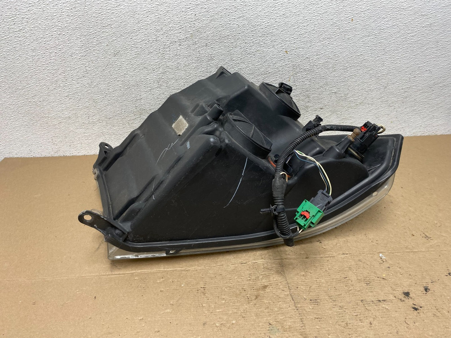 2009 to 2018 Ram 1500 Right Passenger RH Side Halogen Headlight AF4960 DW7