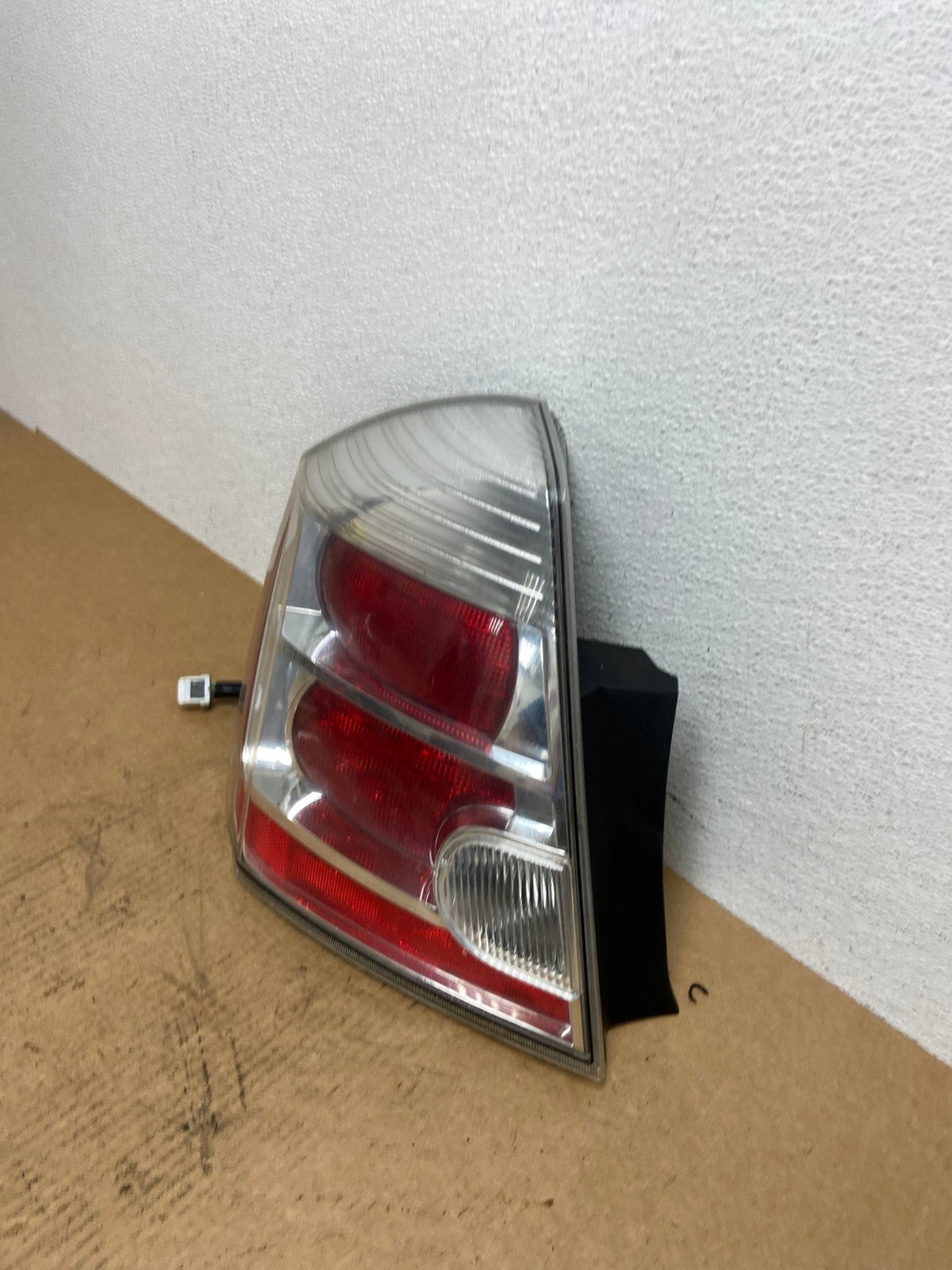 2007 to 2012 Nissan Sentra Left Driver LH Side Tail Light AC2917 LK1