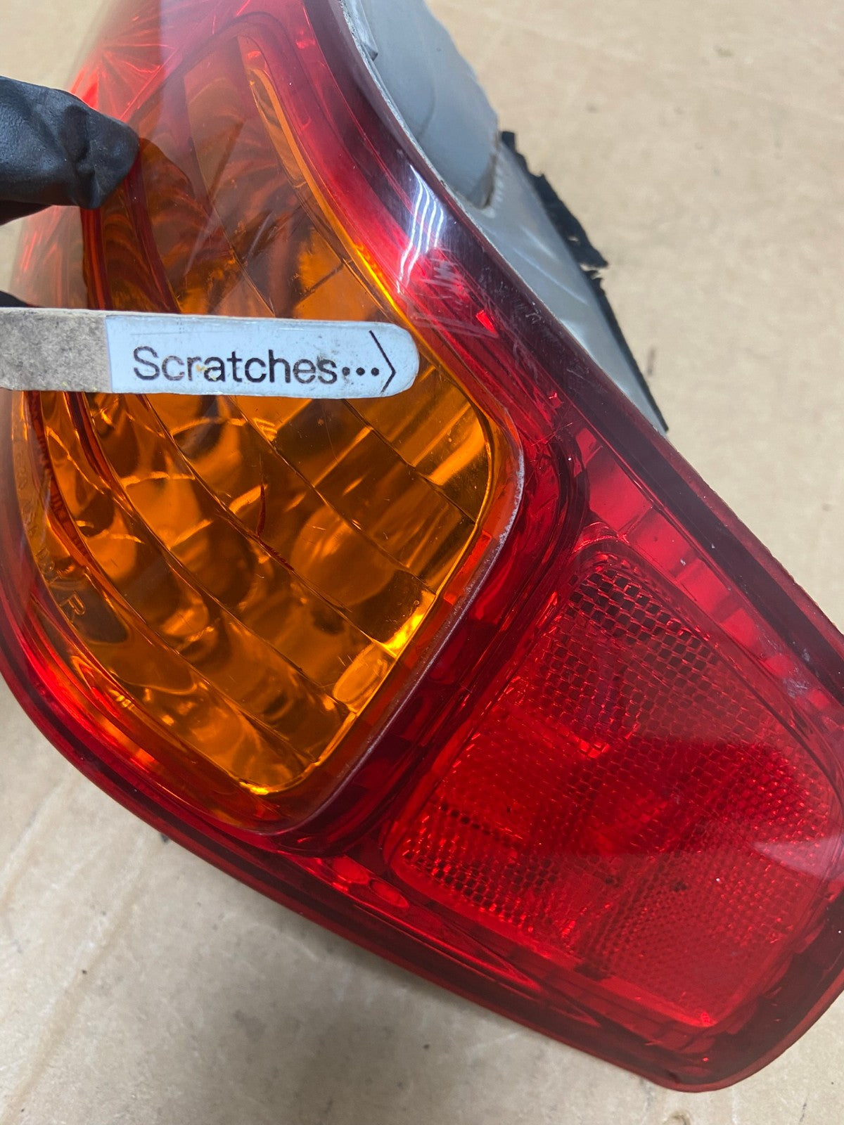 2000 to 2001 Toyota Camry Right Passenger Rh Tail Light AD5419 LK3