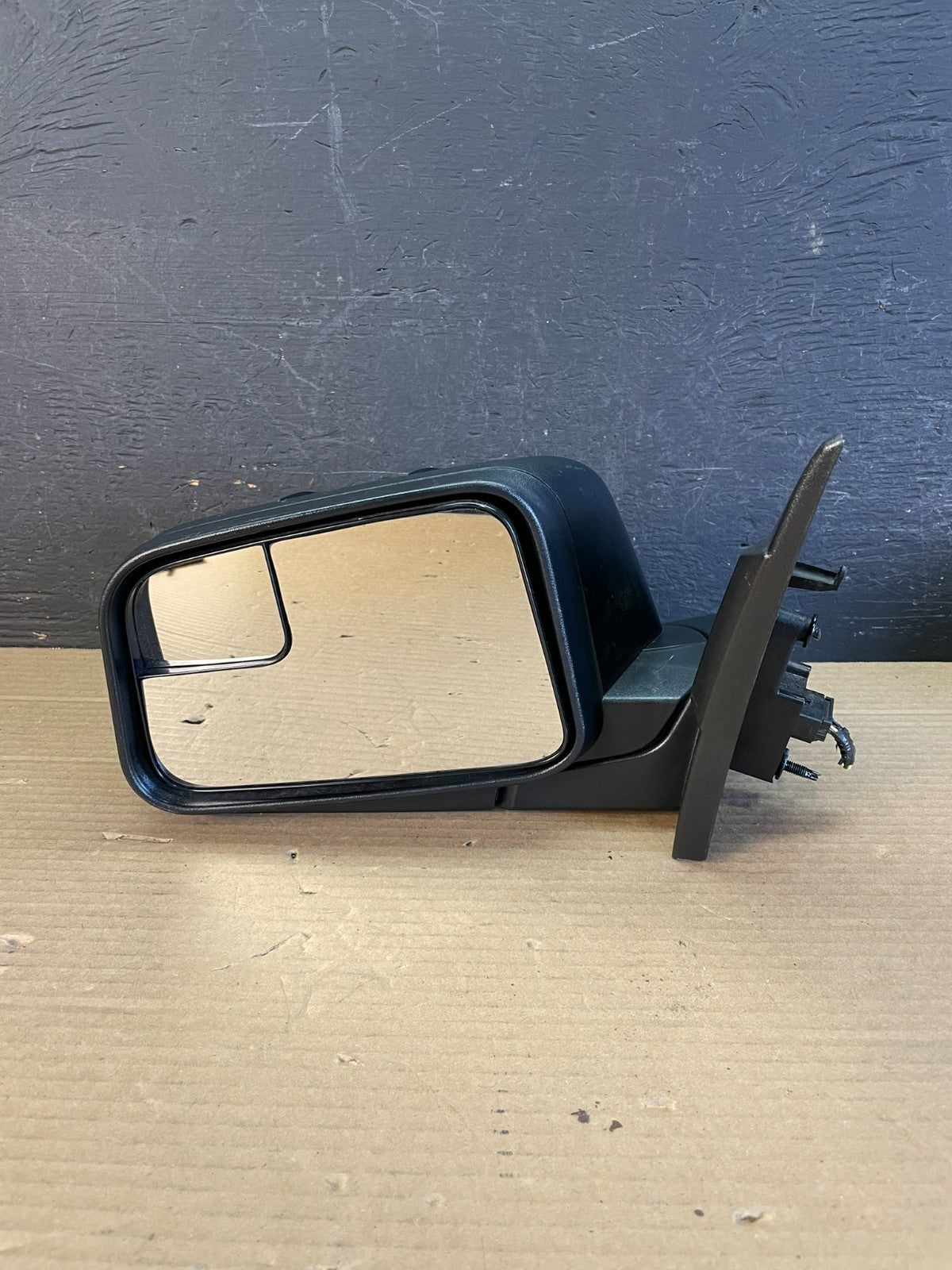2007 to 2010 Ford Edge Left Driver LH Side View Door Mirror AE8651 DW6