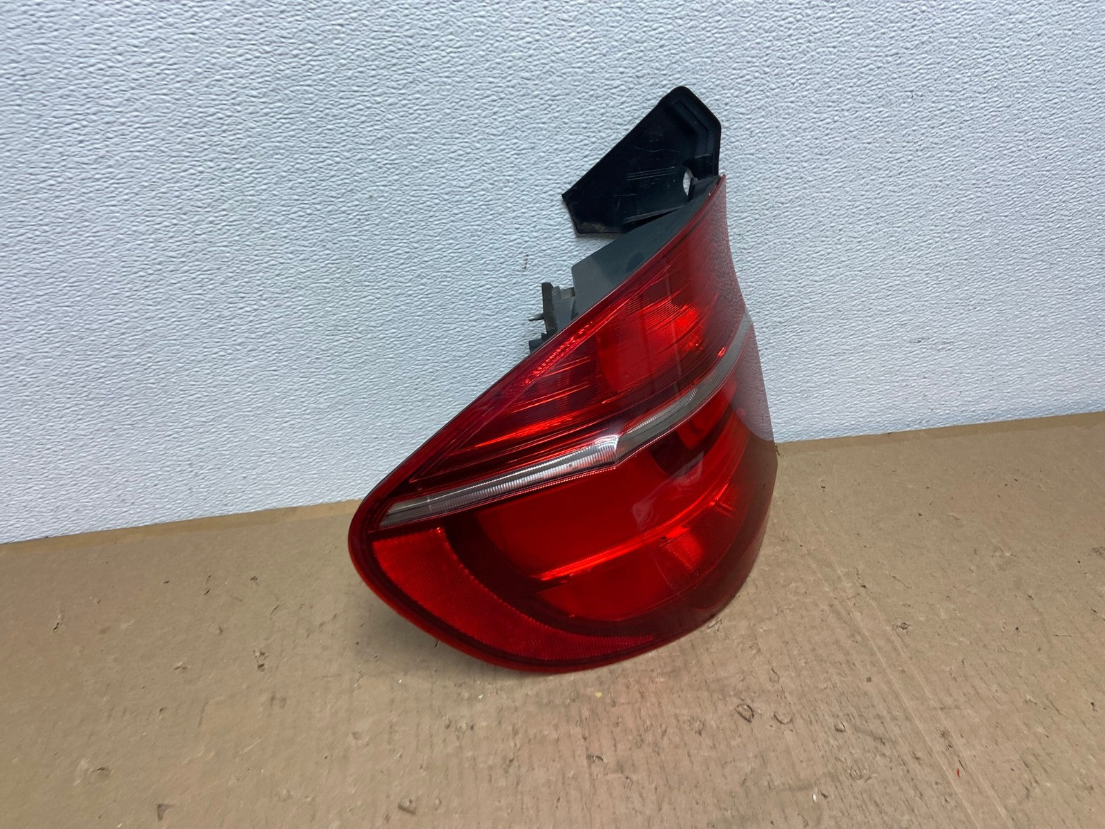 2011 2012 2013 Bmw X5 E70 Left Driver LH Tail Light Oem AB6687 LK2