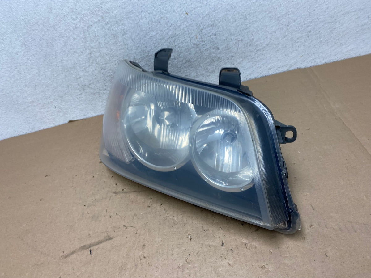 2001 2002 2003 Toyota Highlander Headlight Right Passenger RH Side AG4132 LK1