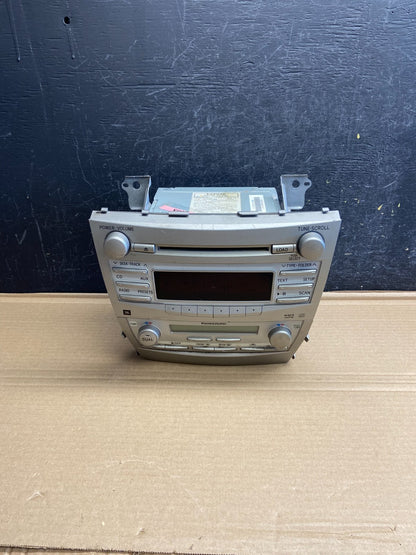 2007 to 2009 Toyota Camry Radio CD Player Climate Control Bezel AG0396 DG0