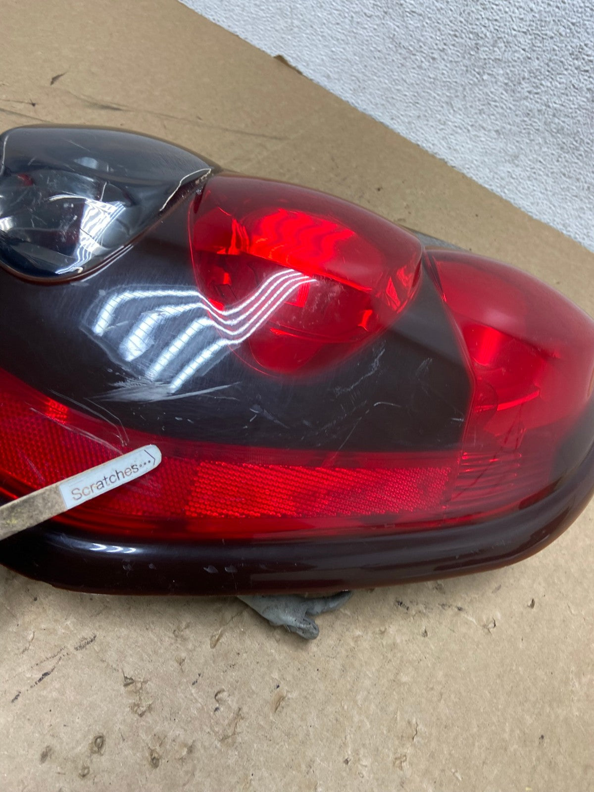 2002 to 2009 Chevrolet Trailblazer Right Passenger Rh Tail Light AG1100 LK3