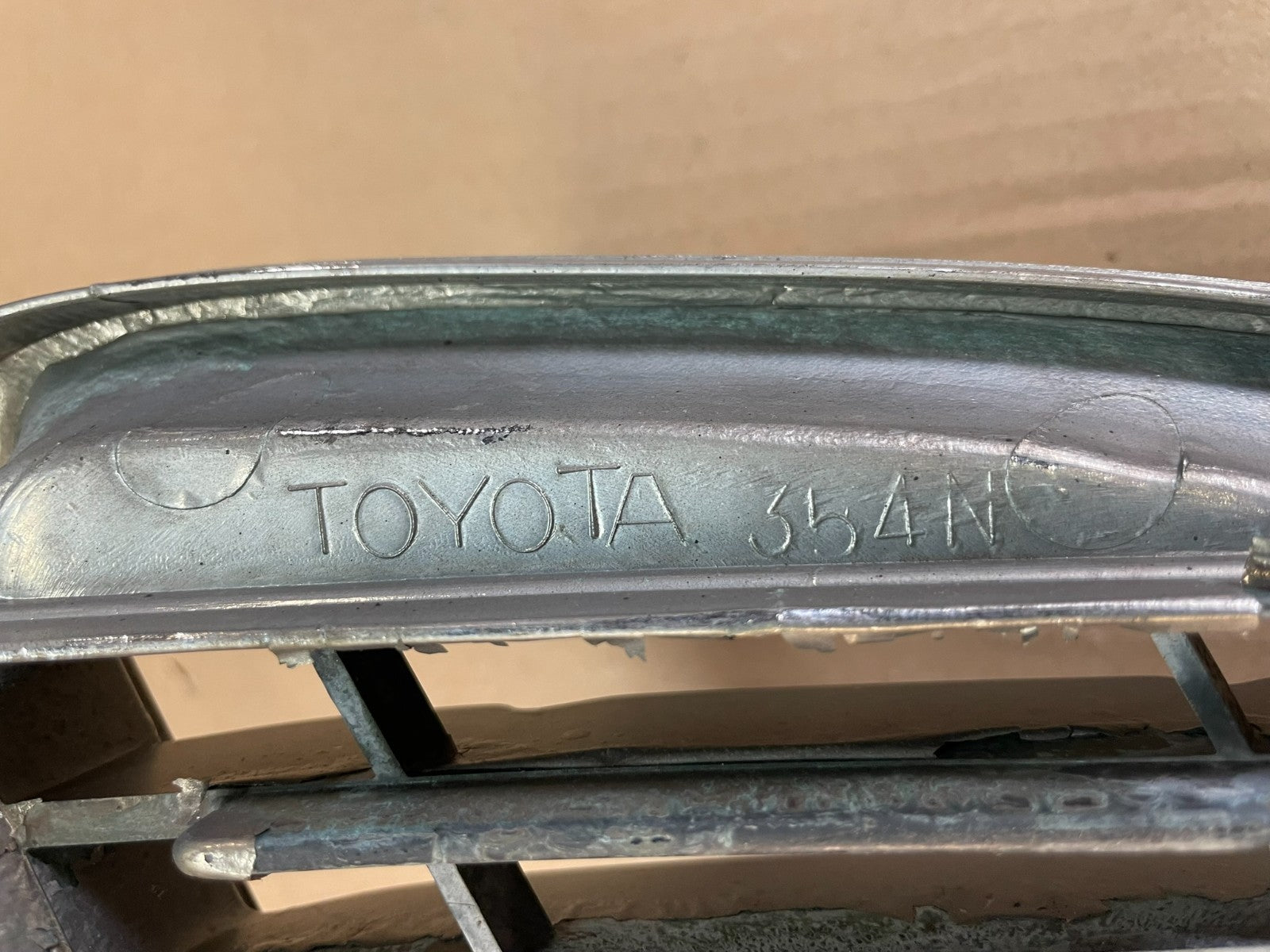 1999 to 2003 Lexus RX300 Front Upper Grill Grille AD8264 DG5