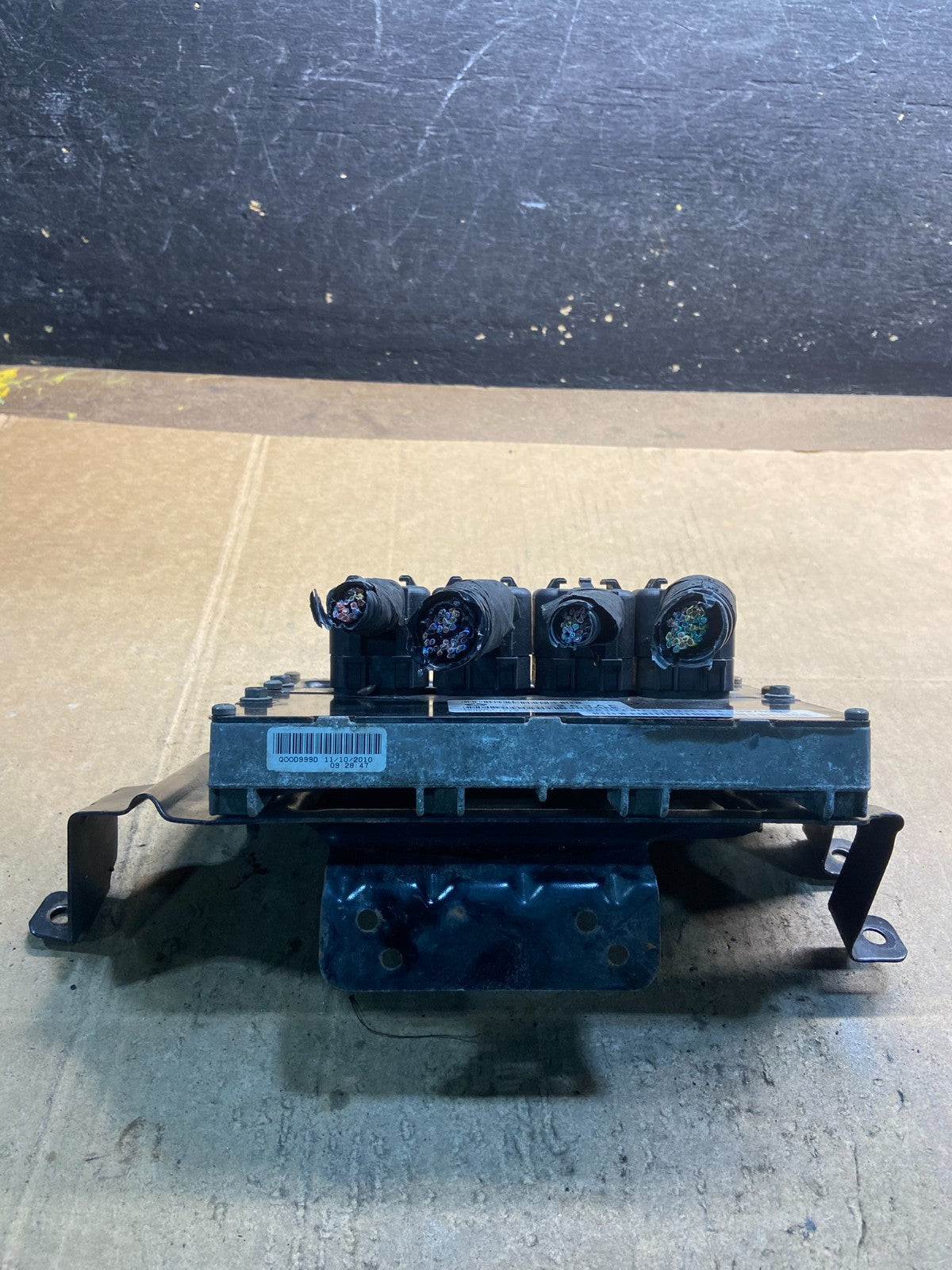 2010 Dodge Caravan Town & Country Engine Computer ECU OEM Y4149 DG2