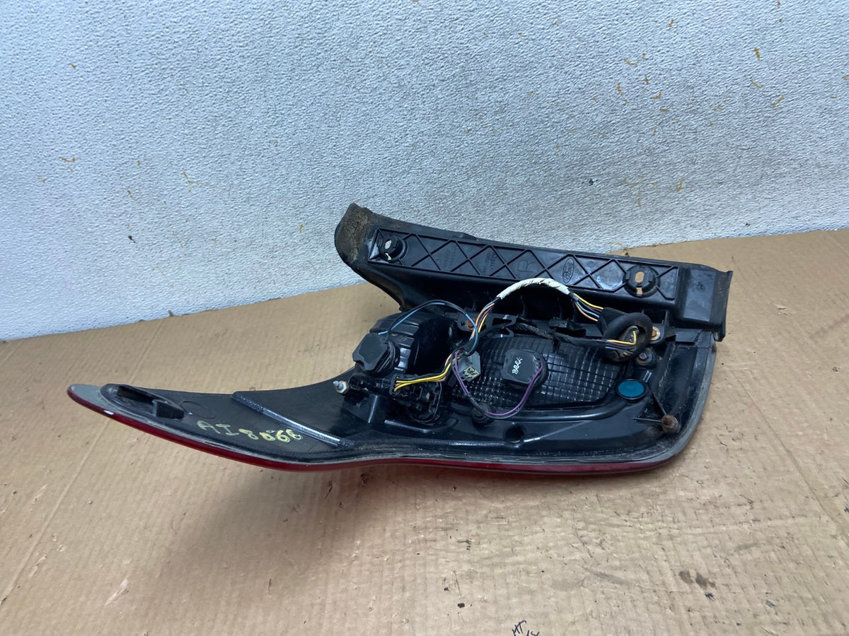 2011 2012 2013 2014 2015 Ford Explorer Right Passenger RH Tail light AI8066 LK5