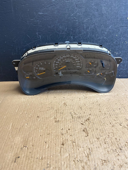 2003 to 2006 Chevrolet Silverado Speedometer Instrument Cluster AF15850