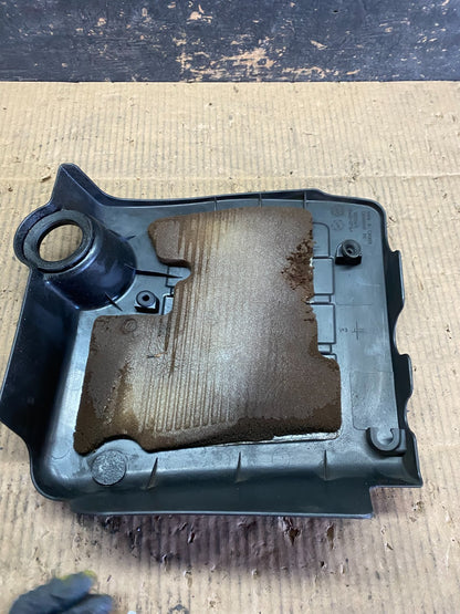 2005 to 2006 Chevrolet Malibu 3.5L Engine Cover Plastic Motor Shield t6940 DG6