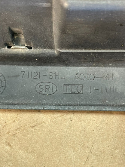 2005 2006 2007 Honda Odyssey Front Upper Grill Grille AD5743 DG6