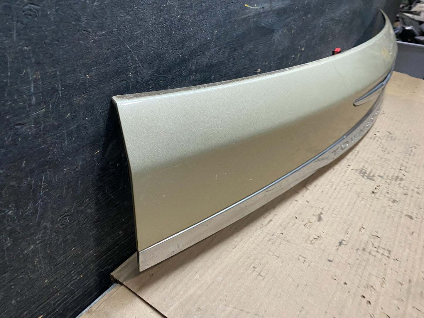2011 to 2016 Chrysler Town & Country Tailgate Trim w/ Camera Panel OEM v2566 DG2