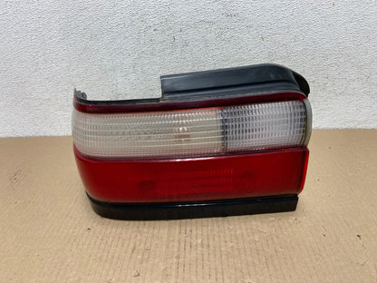 1996 to 1997 Toyota Corolla Left Driver Lh Side Tail Light AE9515 LK0