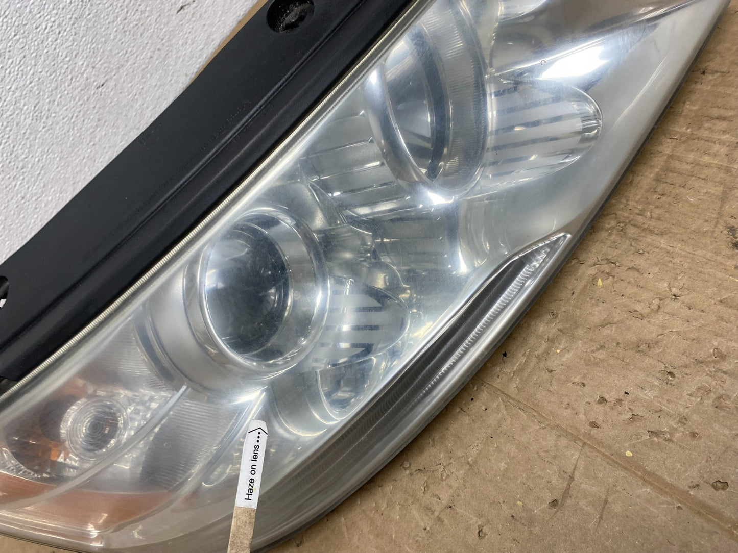 2009 to 2010 Hyundai Sonata Right Passenger RH Side Headlight Halogen AC0356 DW3