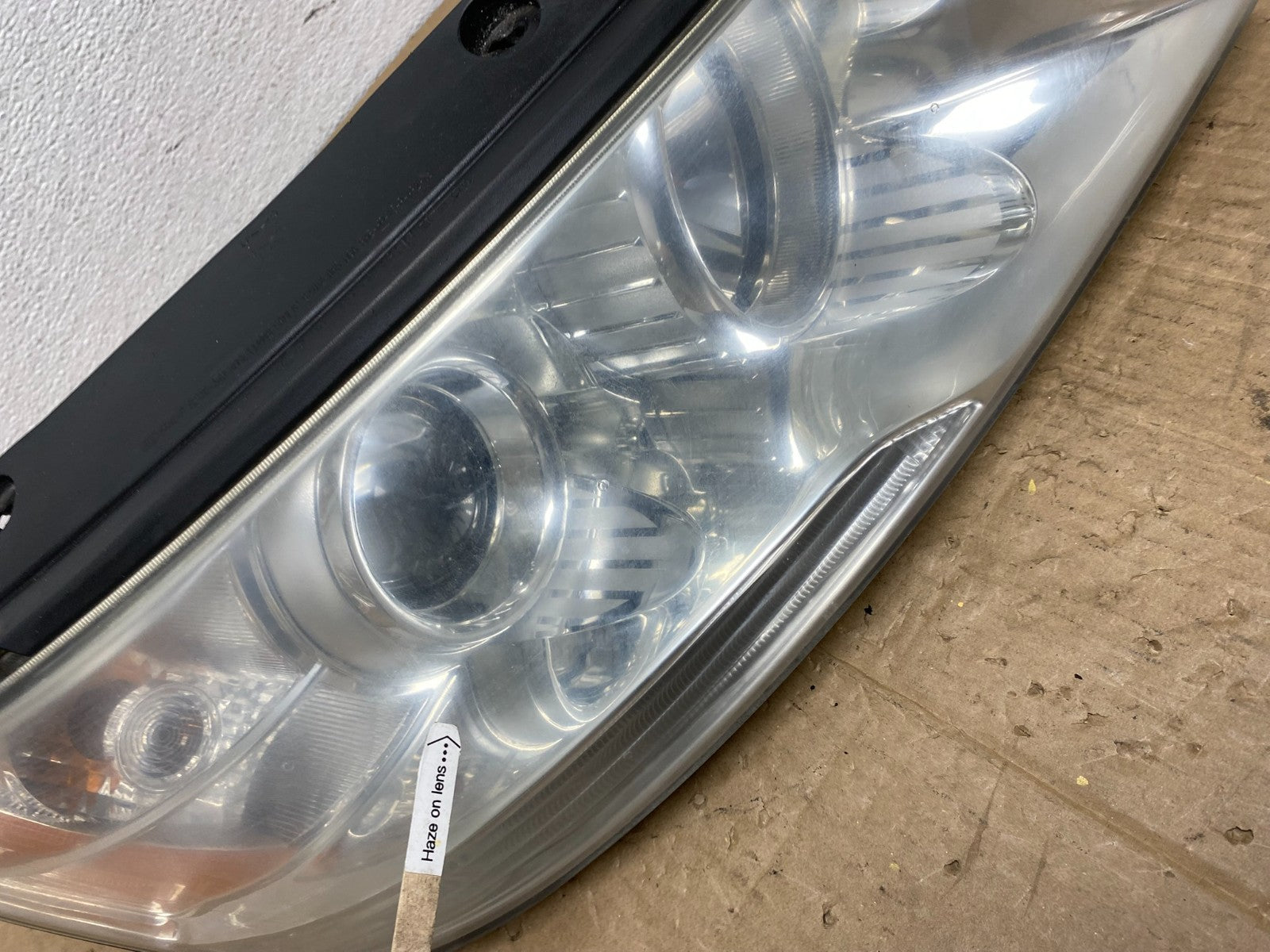 2009 to 2010 Hyundai Sonata Right Passenger RH Side Headlight Halogen AC0356 DW3