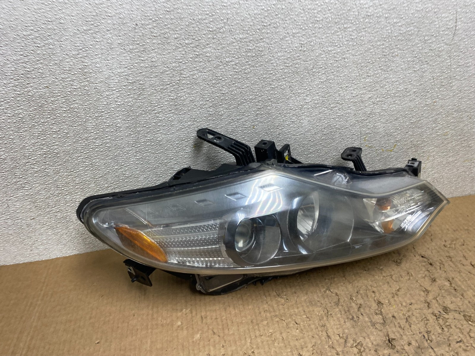 2011 to 2014 Nissan Murano Headlight Right Passenger Rh Oem Halogen W8070 DW2