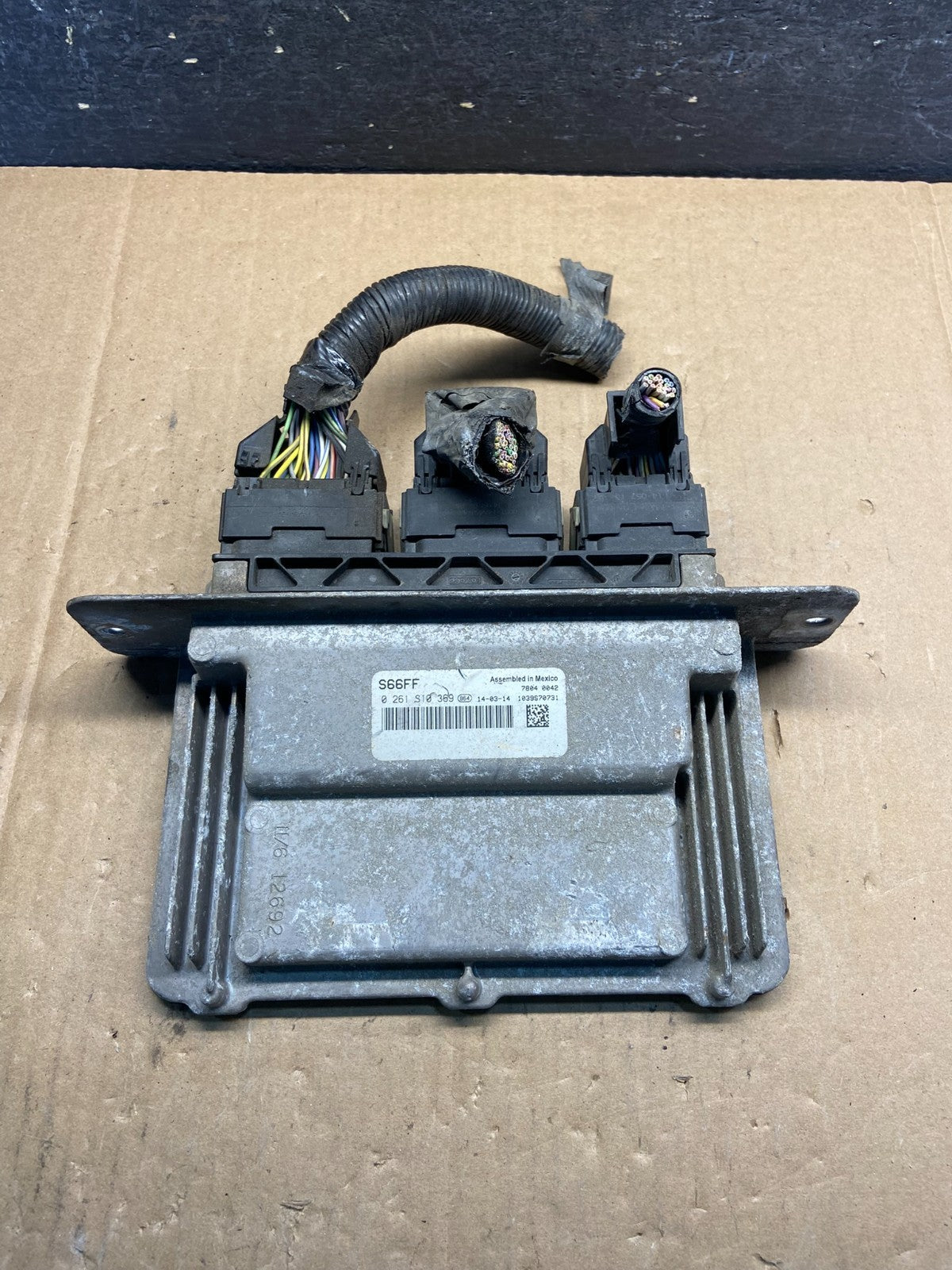 2013 Ford Van Engine Computer Module ECM ECU DC2A-12A650-ME AG1490 PS0