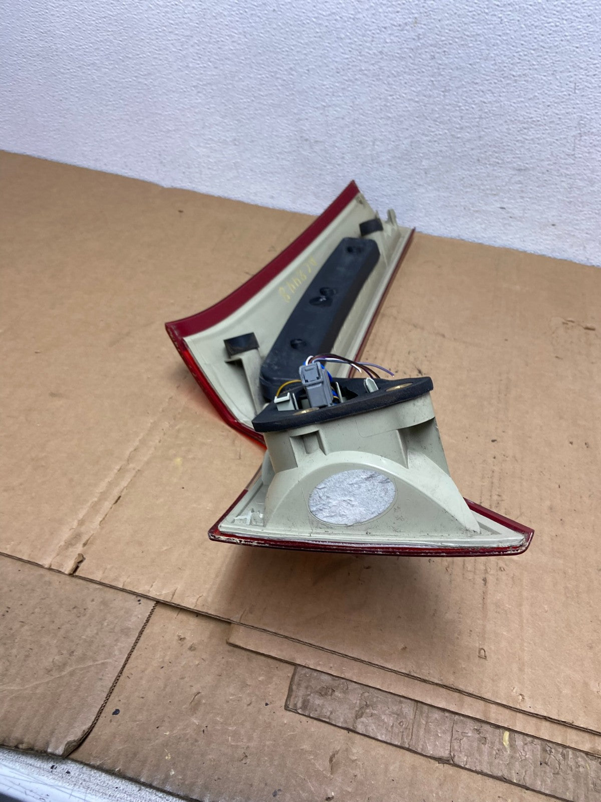 2008 to 2013 Volvo XC70 V70 Right Passenger Tail Light Upper AC8448 LK6