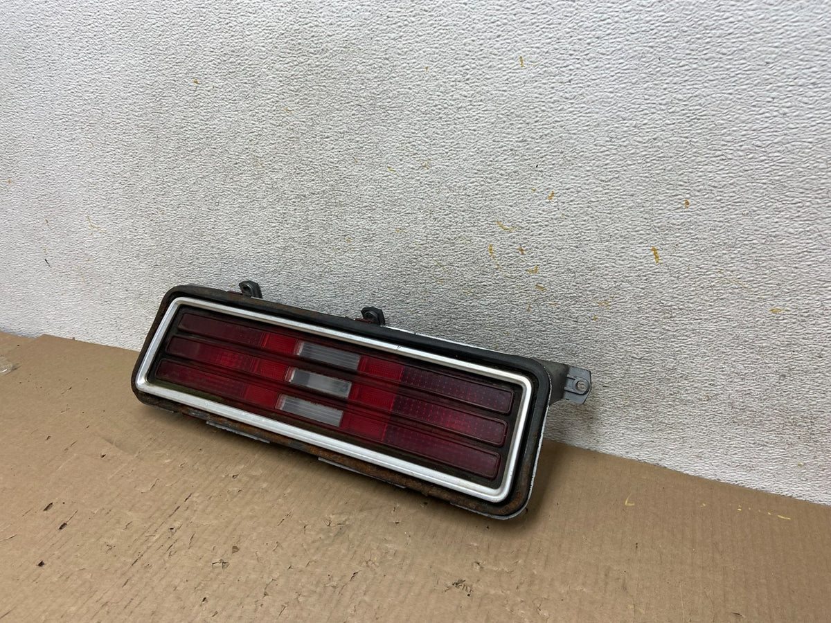 1975 to 1977 Pontiac Ventura Left Driver Side Tail Light AH5896 PS2