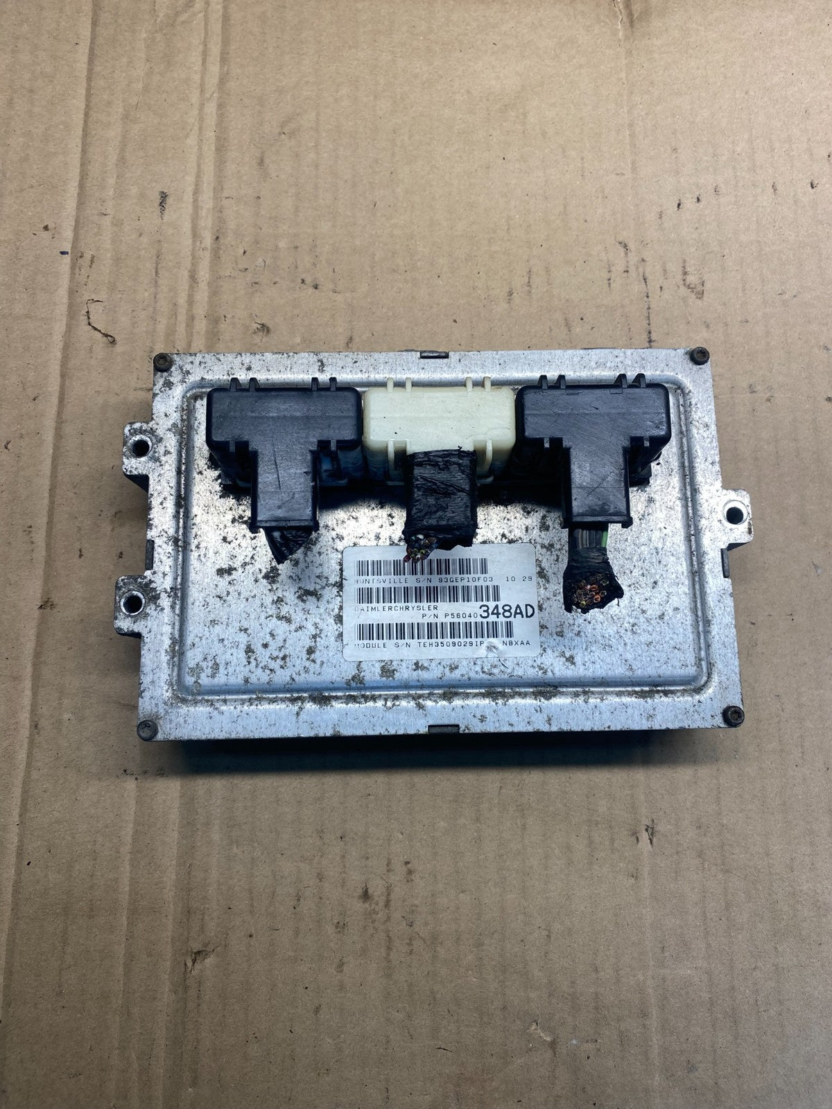 2000 Dodge Dakota 3.9L Engine Computer Module ECM ECU Unit ae2196 DG0