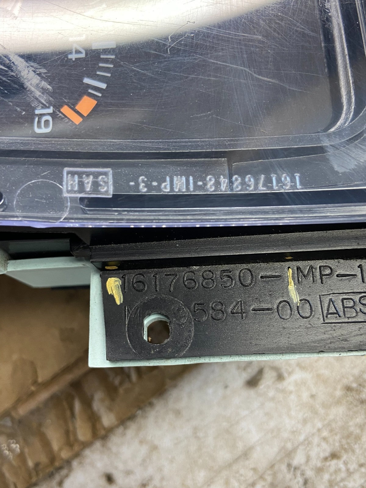 1995-1999 Silverado/Sierra/Yukon/Tahoe Speedometer Instrument Cluster AE1898 DG6
