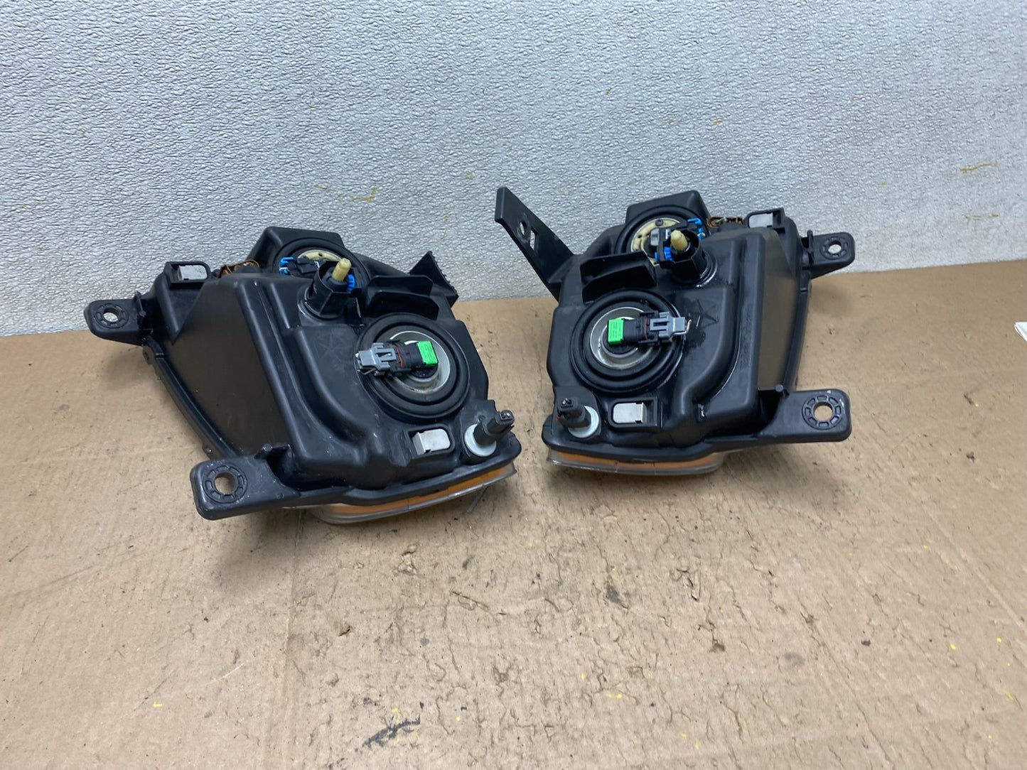 2011-2013 Jeep Grand Cherokee Left+Right Halogen Headlights W2815 DW5