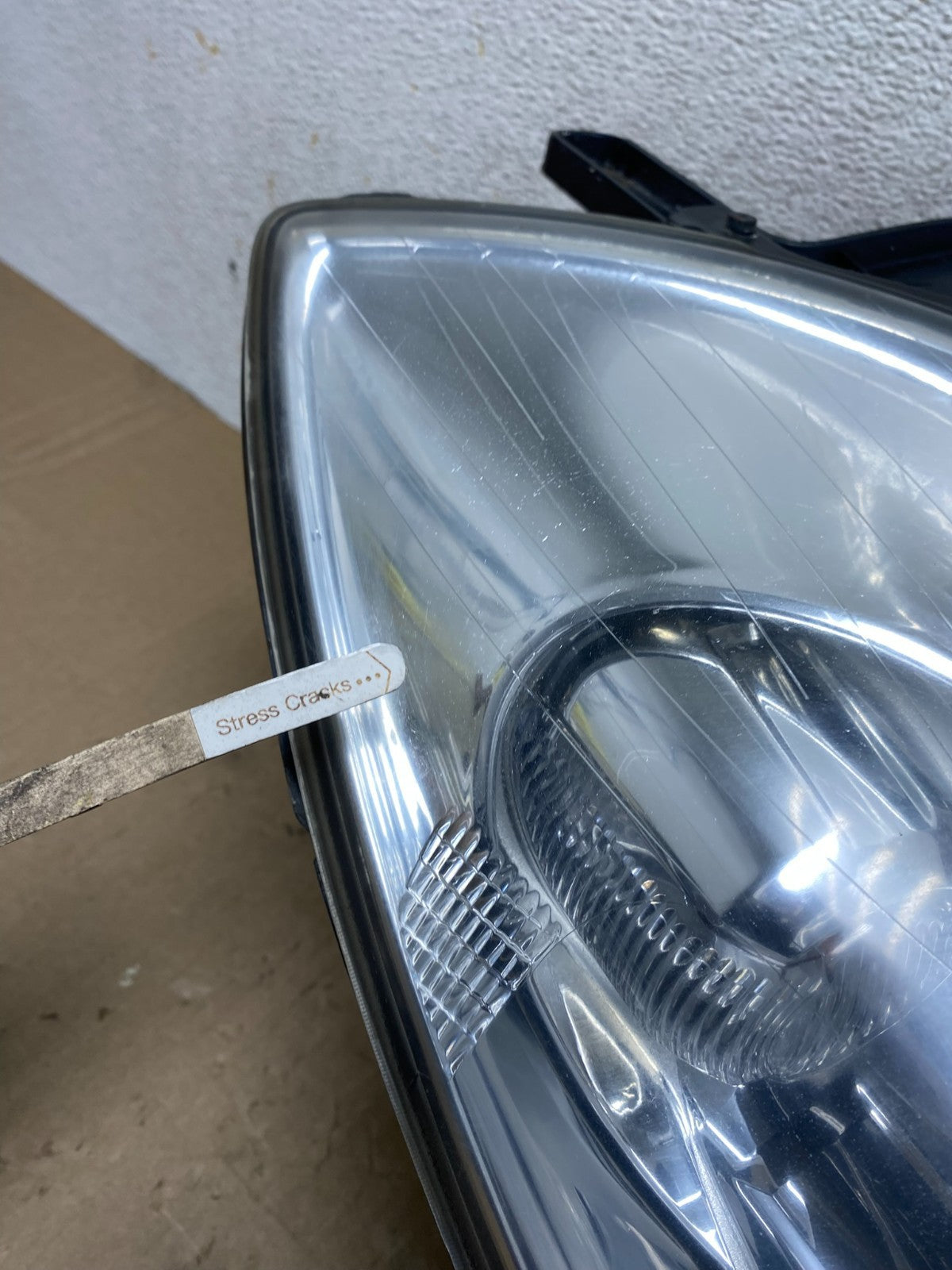 2008-2012 Buick Enclave Right Passenger Headlight Xenon Hid Two Ballast AJ23214