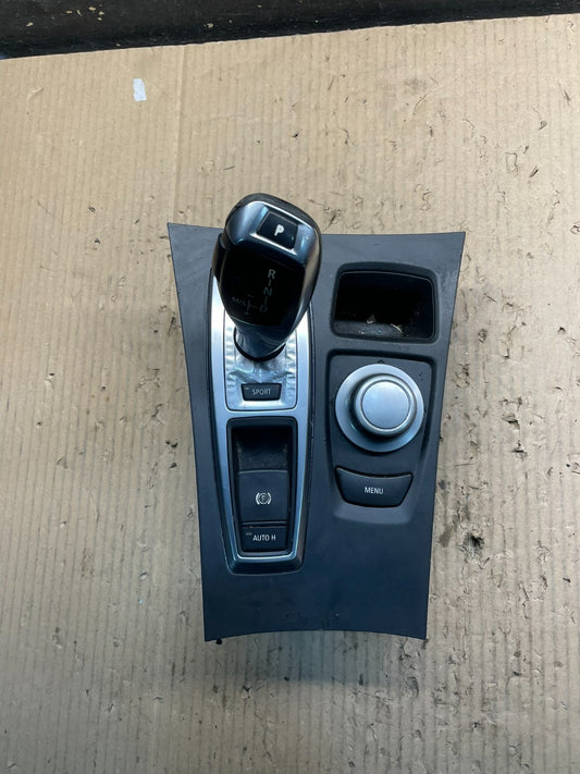 2007 to 2013 BMW X5 E70 Shift Shifter Selector Gear W/ Menu Switch  OEM X0922 DG0