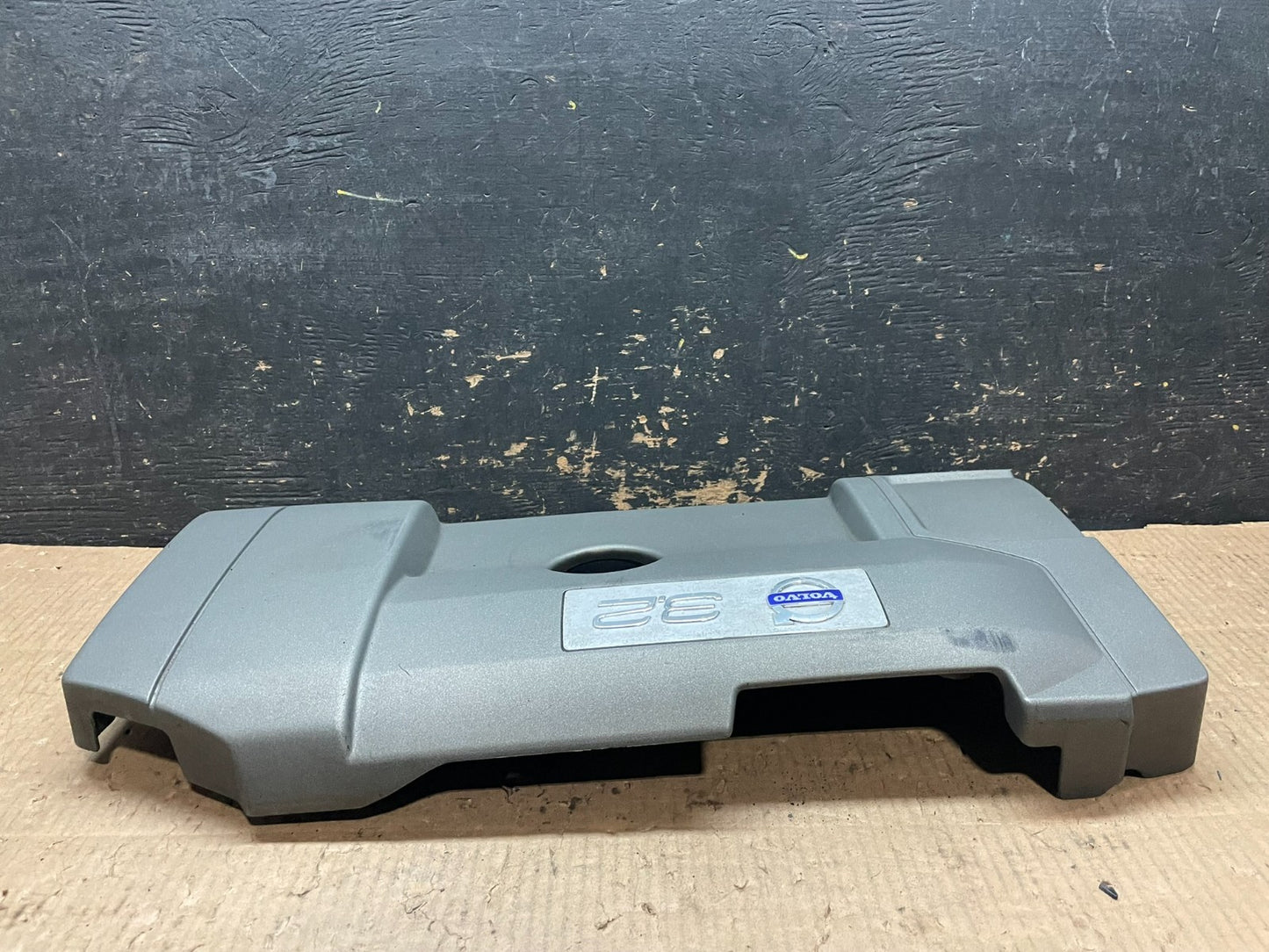 2005 to 2011 Volvo S80 3.2L Upper Top Engine Motor Dust Cover Oem Y6573 DG4
