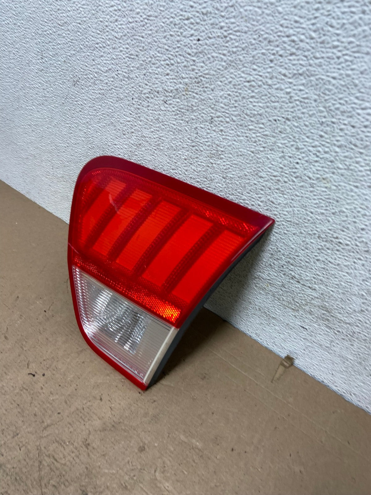 2010-211 Mercury Milan Right Passenger RH Side Inner Tail Light AF5735 LK1