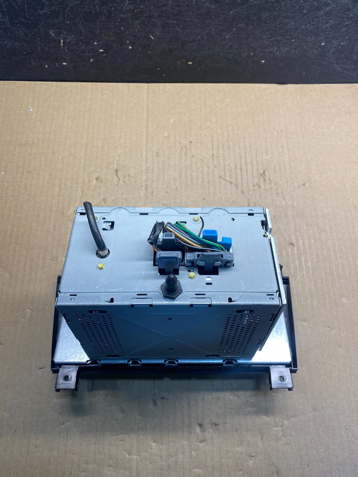 2005-2007 Buick Allure Lacrosse Radio AM/FM Receiver AH1753 DG5
