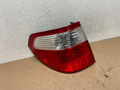2005 2006 2007 Honda Odyssey Left Driver LH Side Tail Light AF4789 LK0
