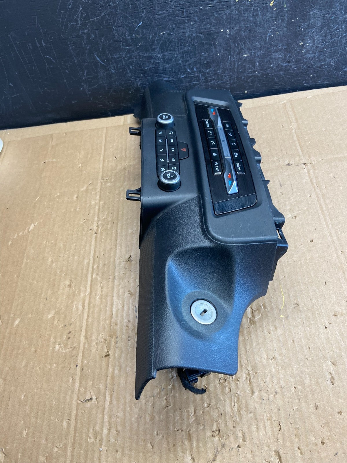 2020 to 2023 Ford Explorer A/C Heater Climate Control Panel ad2347 DG1