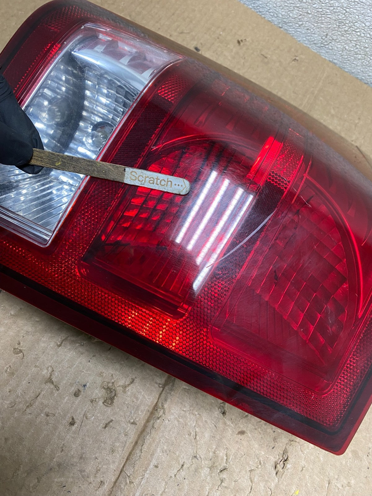 2007 2008 2009 2010 Jeep Grand Cherokee Left Driver Lh Tail Light Oem V3530 DW4