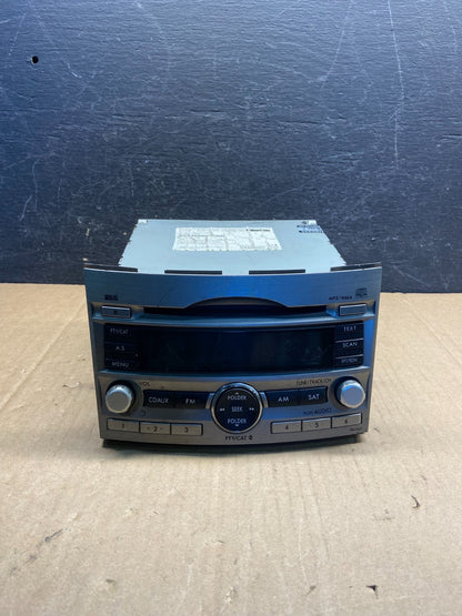 2010 to 2012 Subaru Legacy AM FM CD MP3 Radio Player af9452 DG0