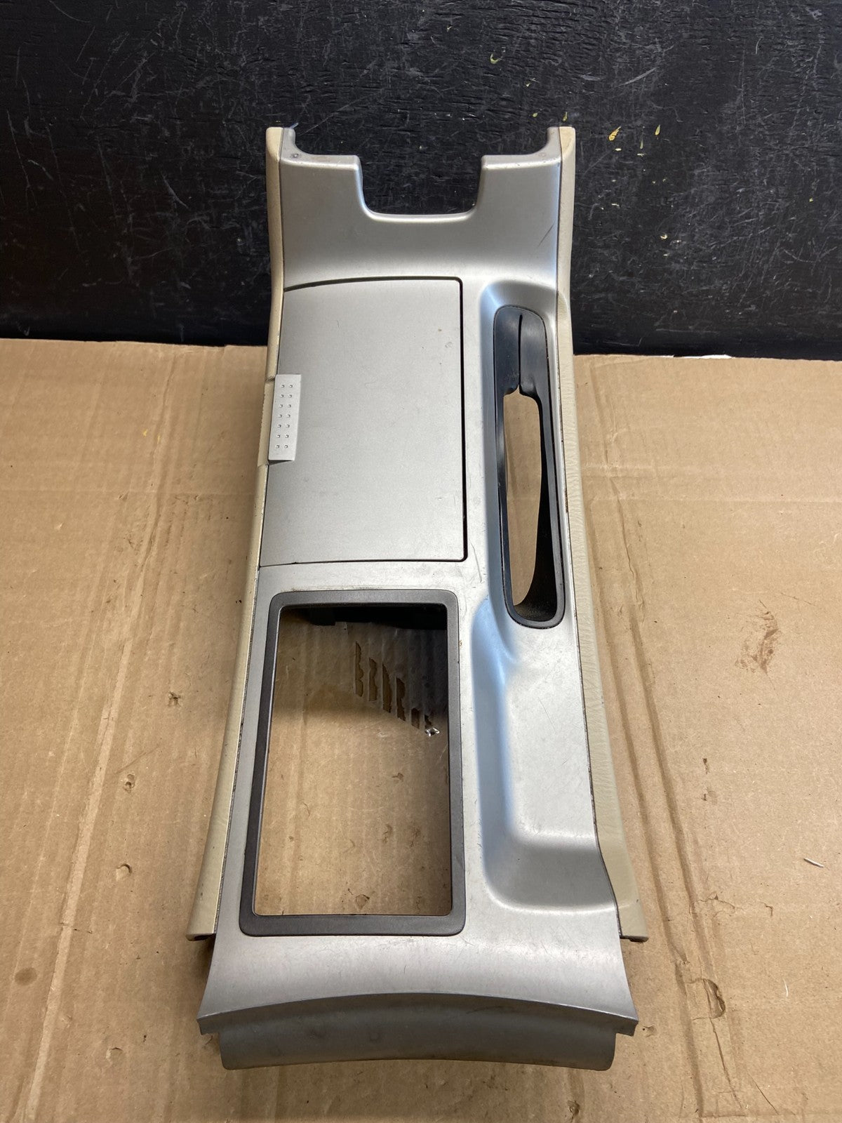 2004-2008 Toyota Solara Center Console Shifter Bezel Cup Holder AD7133 DG0