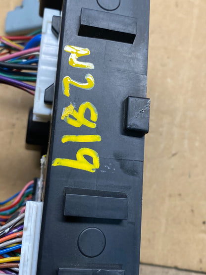 2011 - 2014 Nissan Quest Left Power Sliding Door Control Module N2819 DG7