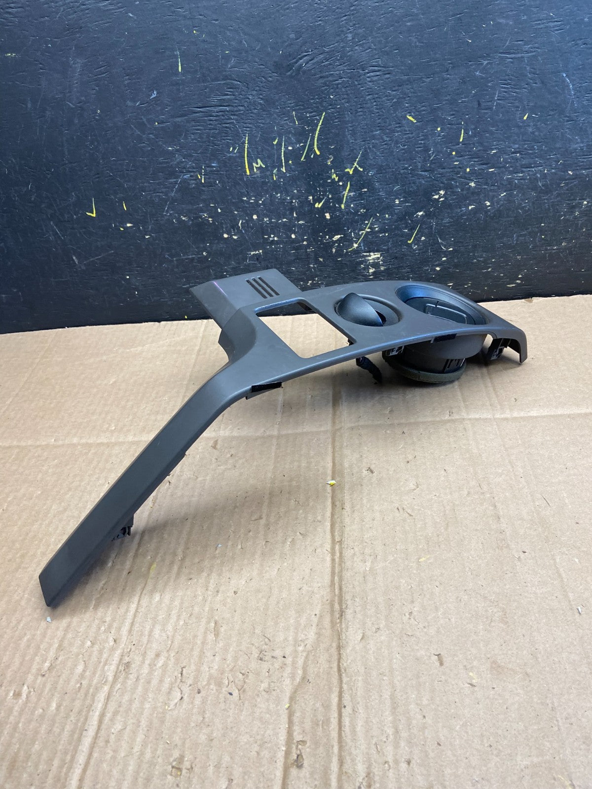 2009 2010 Ford F150 Center Left Dash Trim Bezel Air Vent OE AA4867 DG2