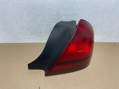 2003 to 2011 Mercury Grand Marquis Right Passenger Side Tail Light AE9411 LK2